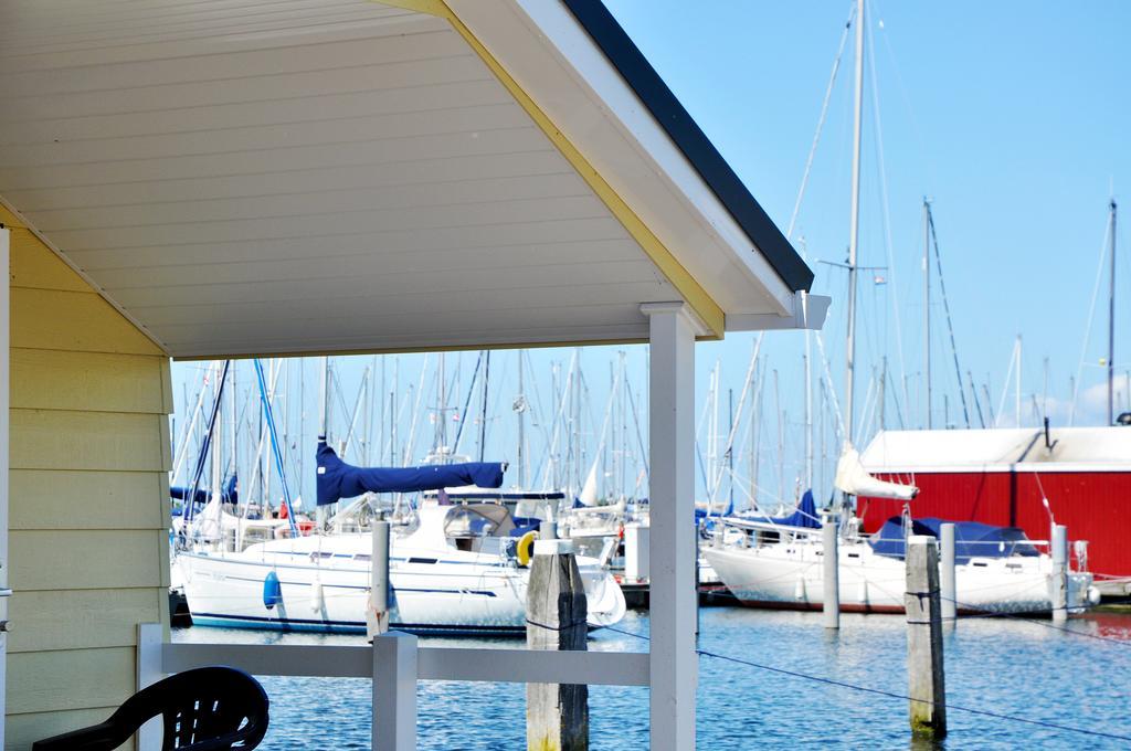 Bestmarine Waterchalets Flevo Marina Lelystad Camera foto