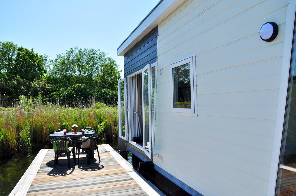 Bestmarine Waterchalets Flevo Marina Lelystad Camera foto