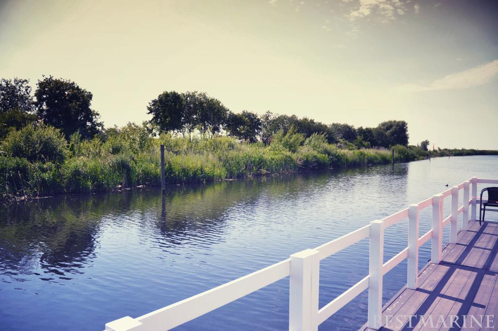 Bestmarine Waterchalets Flevo Marina Lelystad Camera foto