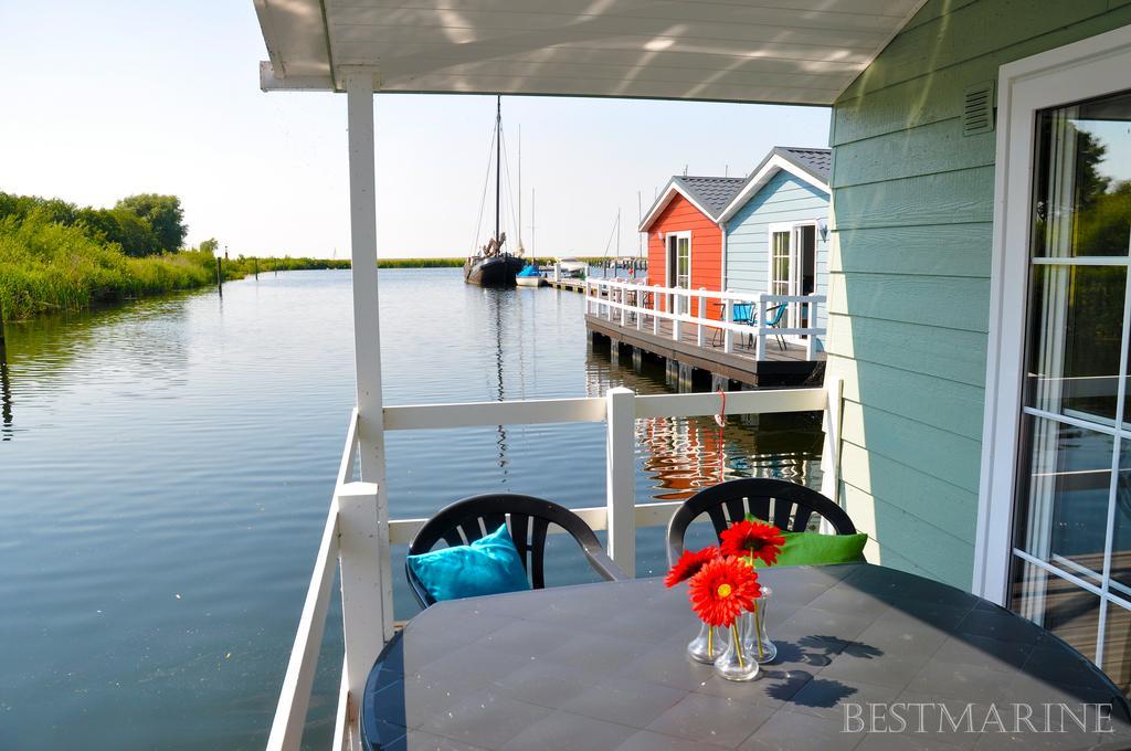 Bestmarine Waterchalets Flevo Marina Lelystad Camera foto