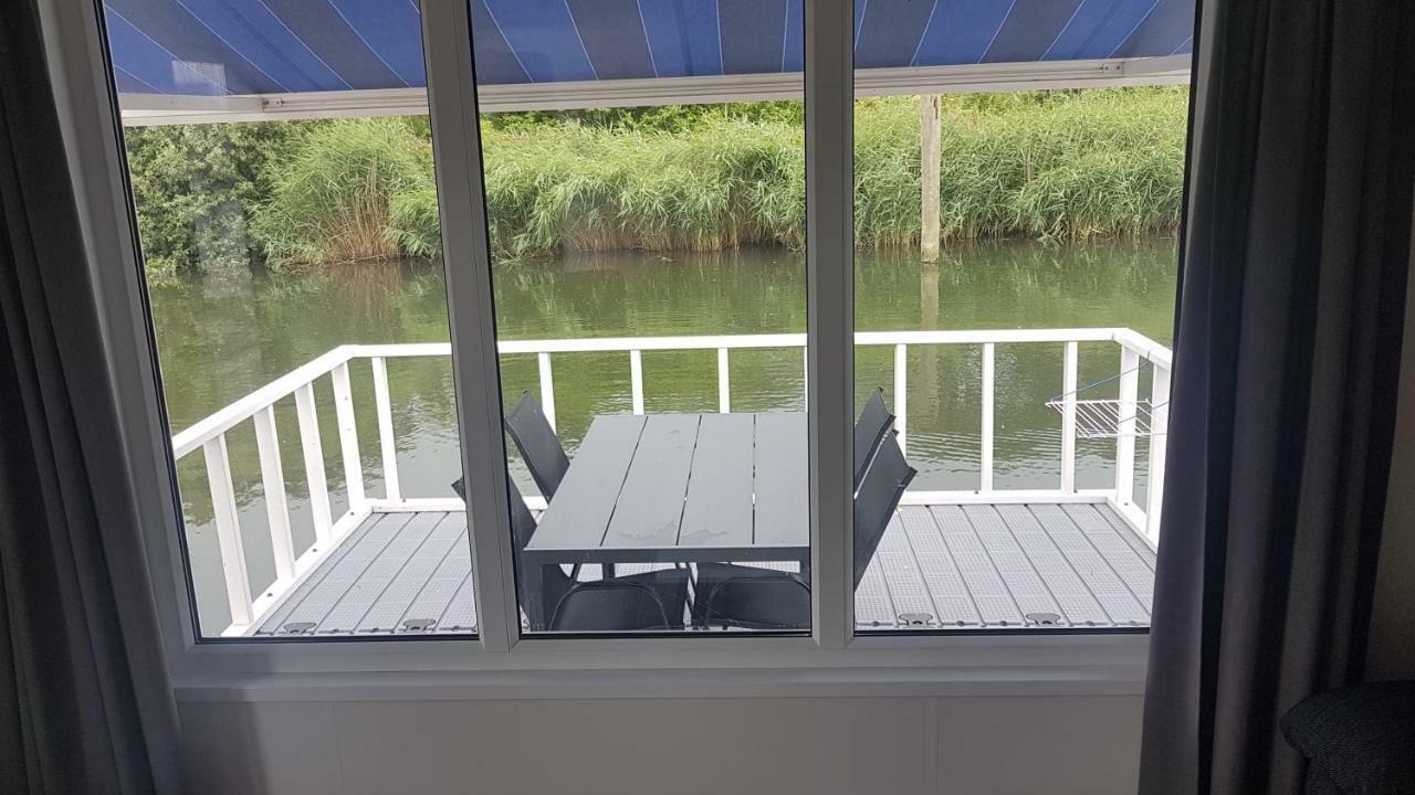 Bestmarine Waterchalets Flevo Marina Lelystad Esterno foto