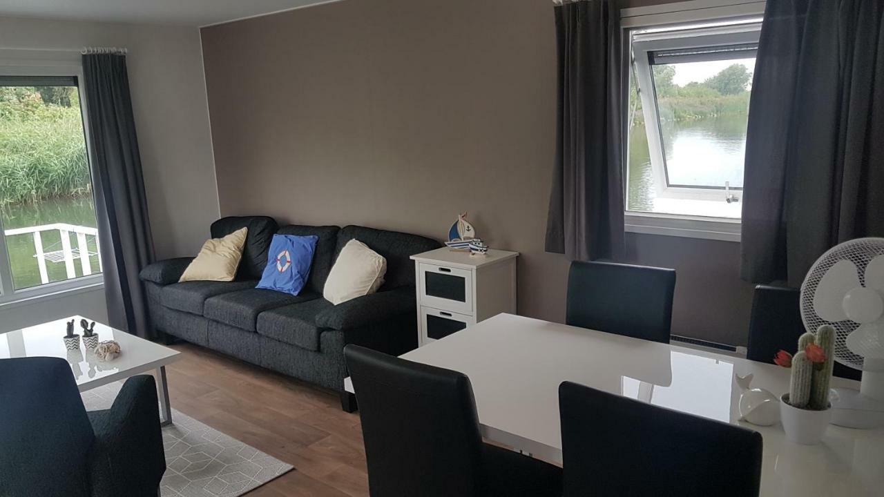 Bestmarine Waterchalets Flevo Marina Lelystad Esterno foto